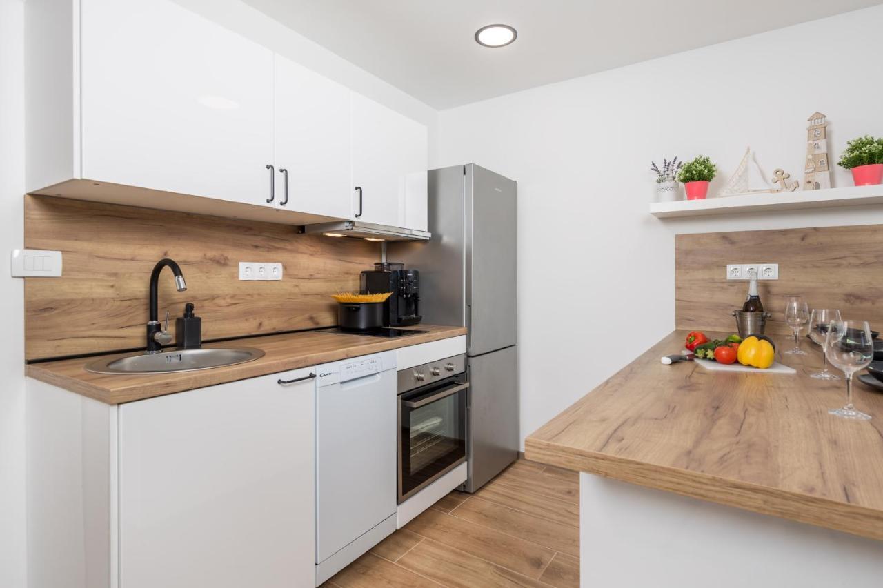 Apartment City Peace ริเยกา ภายนอก รูปภาพ